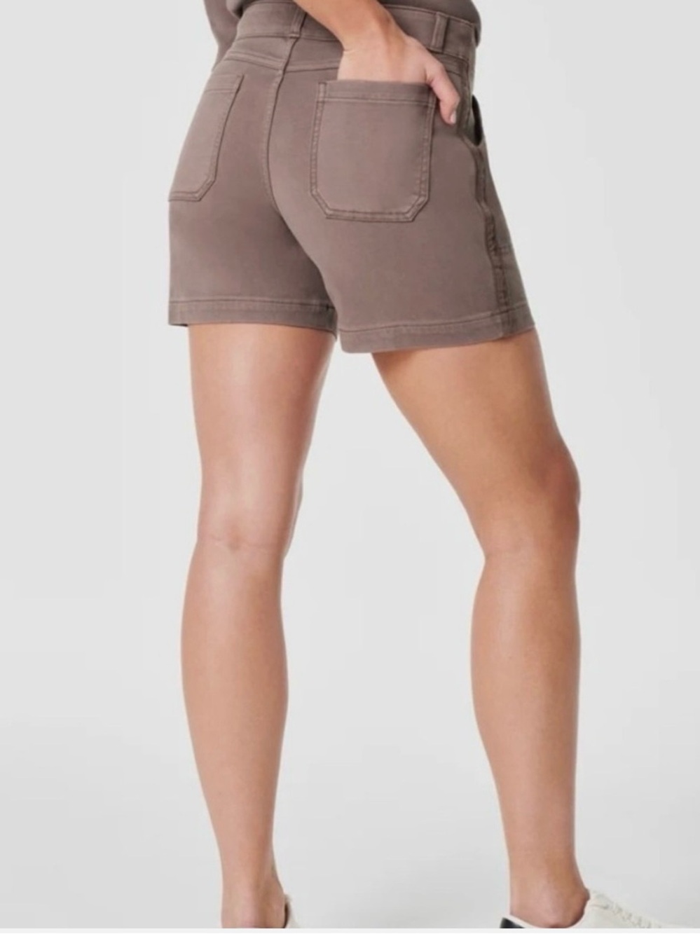 Spanx Pull On Twill Shorts Tummy Control Flattering Stretch Smoke Brown Summer